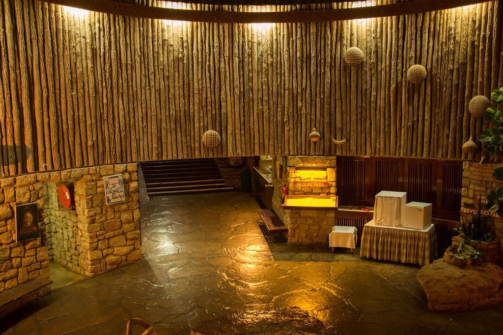 Voi Safari Lodge Exterior photo