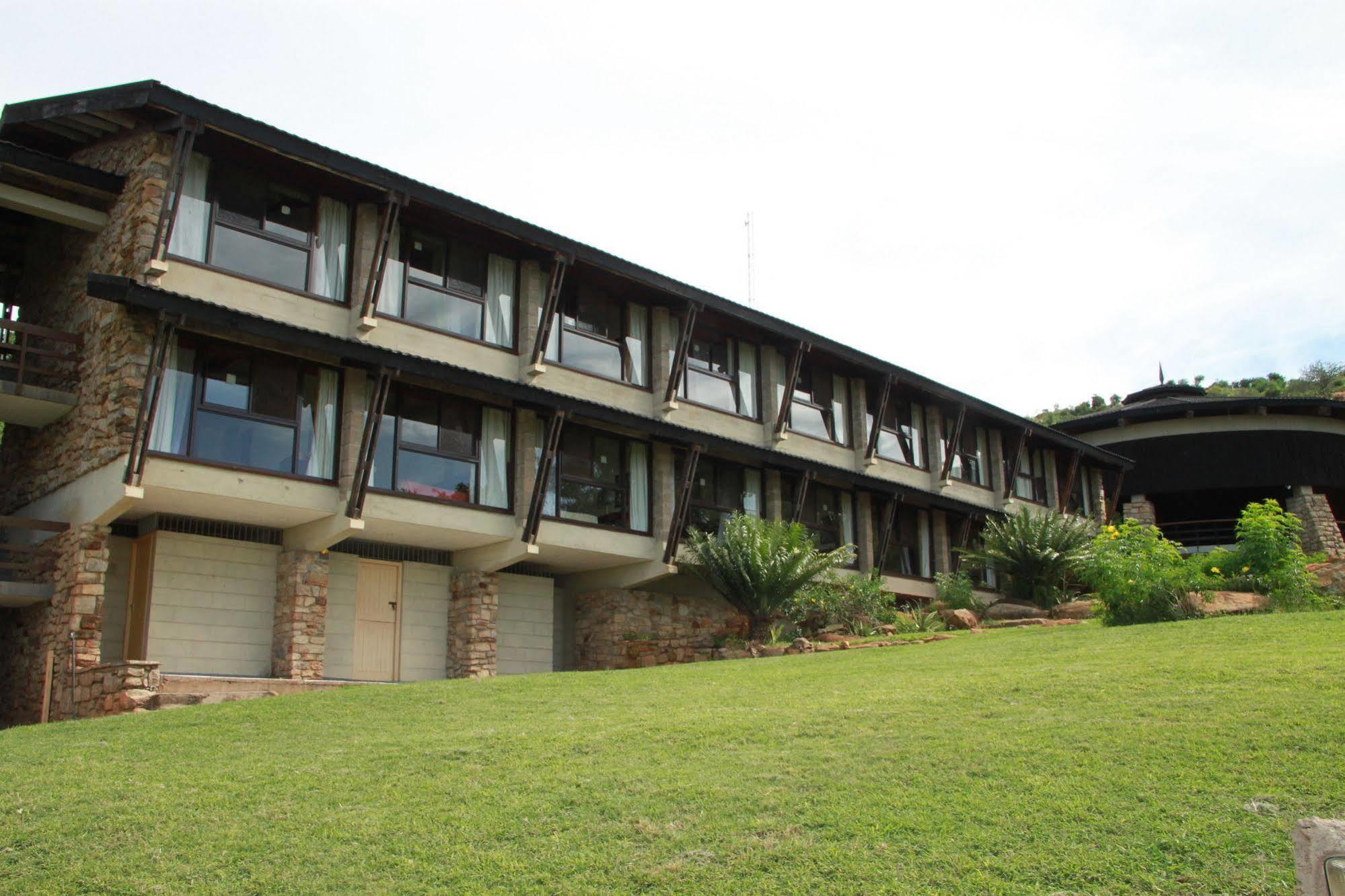 Voi Safari Lodge Exterior photo